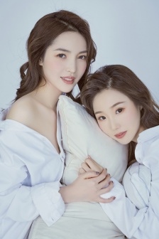 女生裸妆